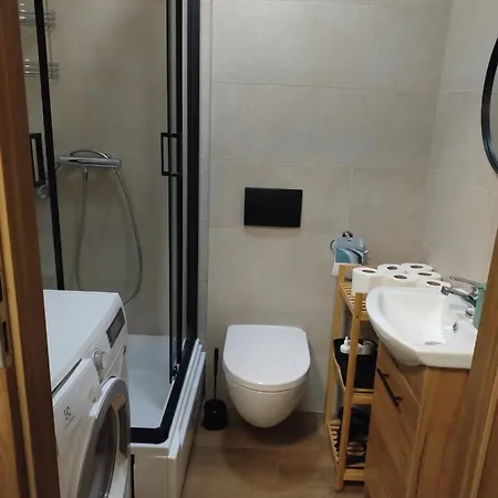 Séjour chez l'habitant Tanie W Okolicy Malty Check-in Free Parking