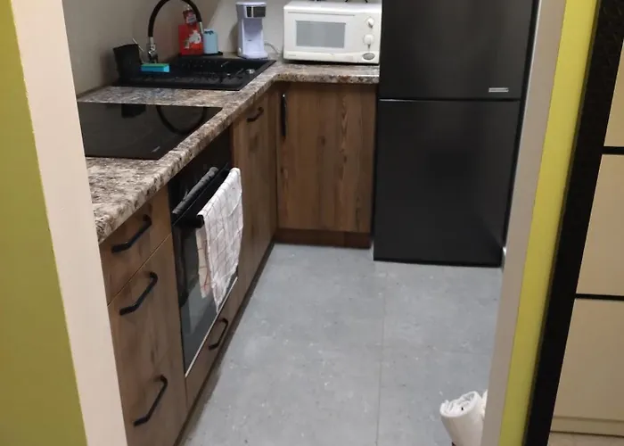 Tanie W Okolicy Malty Check-in Free Parking Quarto em Acomodações Particulares